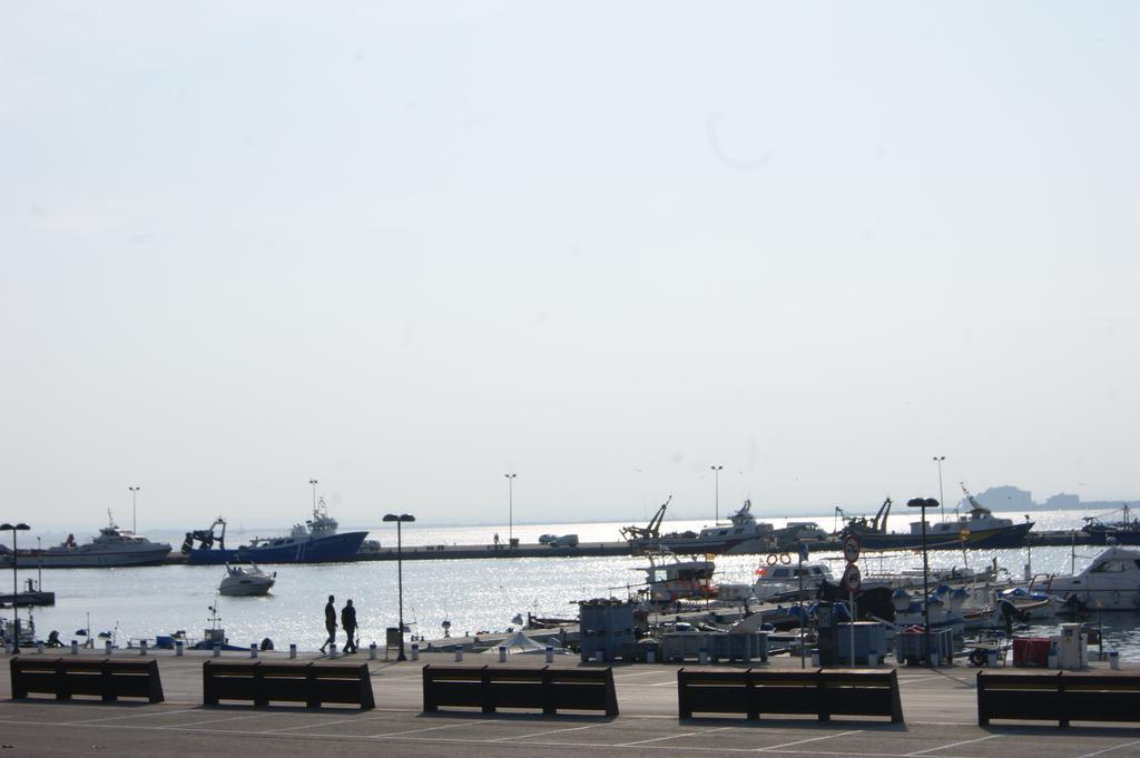 דירות Agi Port De Rosas מראה חיצוני תמונה
